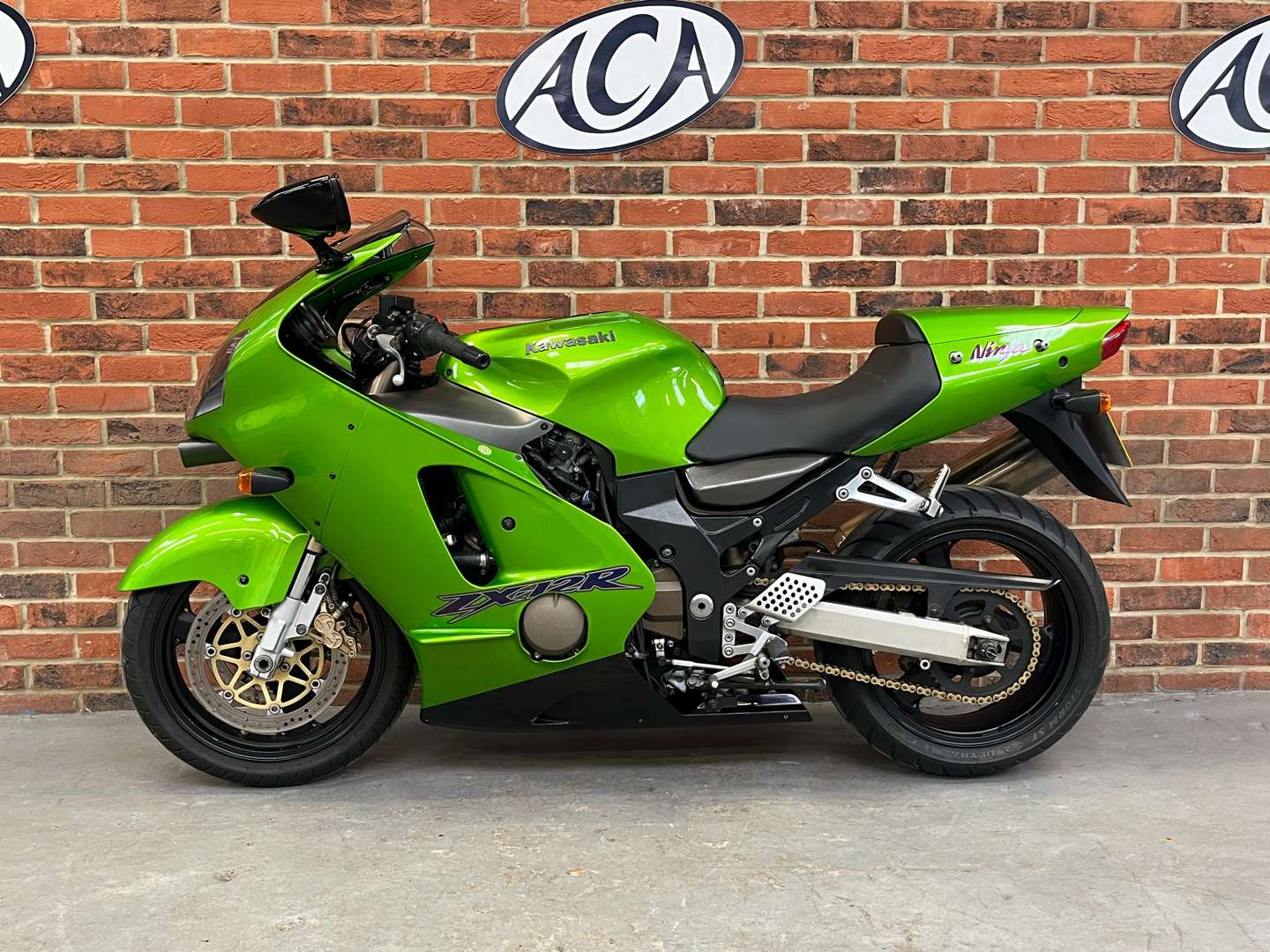 <p>2001 KAWASAKI ZX1200-A1</p>