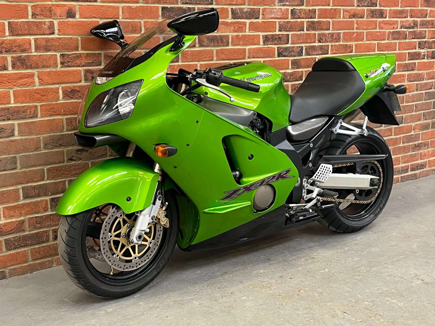 <p>2001 KAWASAKI ZX1200-A1</p>