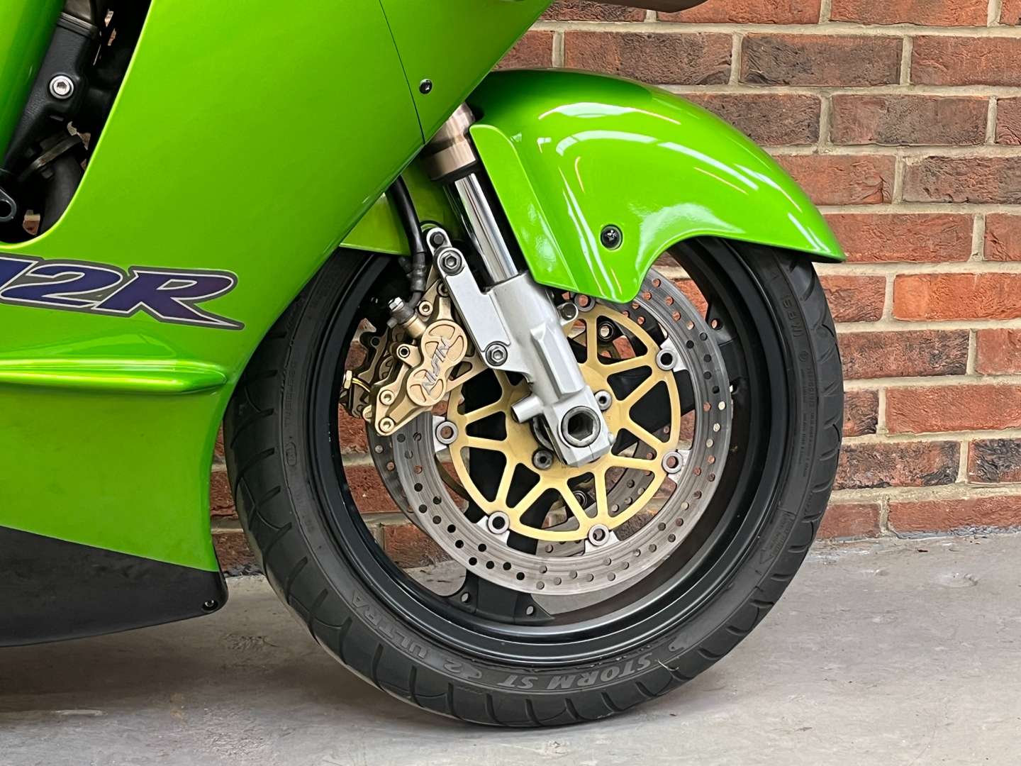 <p>2001 KAWASAKI ZX1200-A1</p>