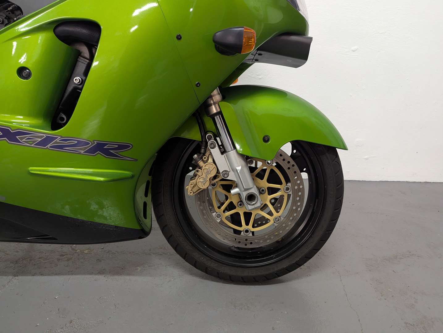 <p>2001 KAWASAKI ZX1200-A1</p>