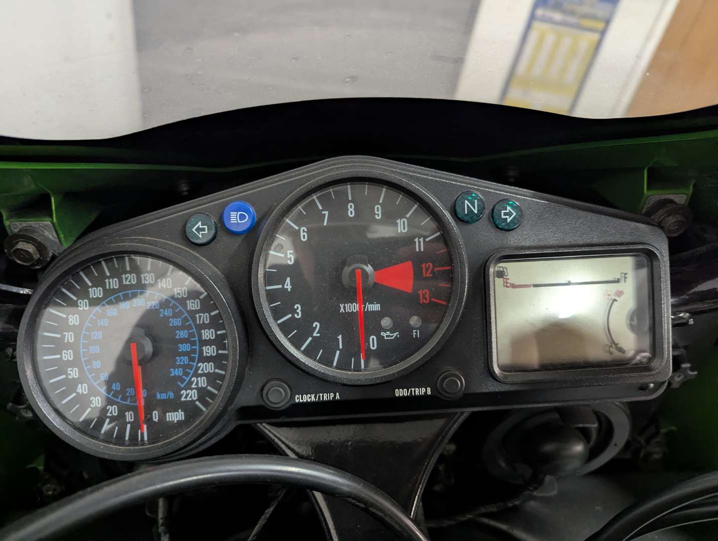 <p>2001 KAWASAKI ZX1200-A1</p>