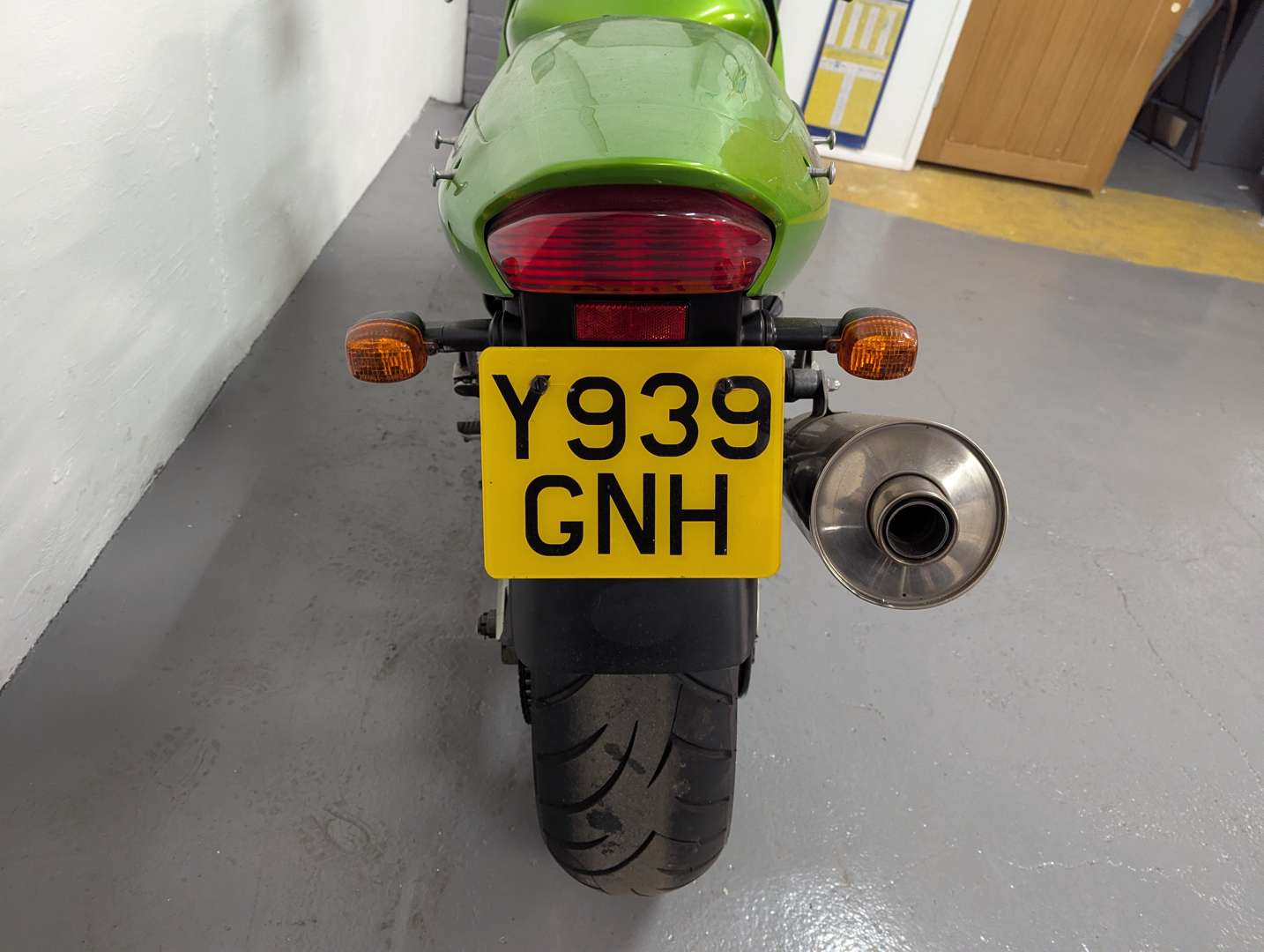 <p>2001 KAWASAKI ZX1200-A1</p>