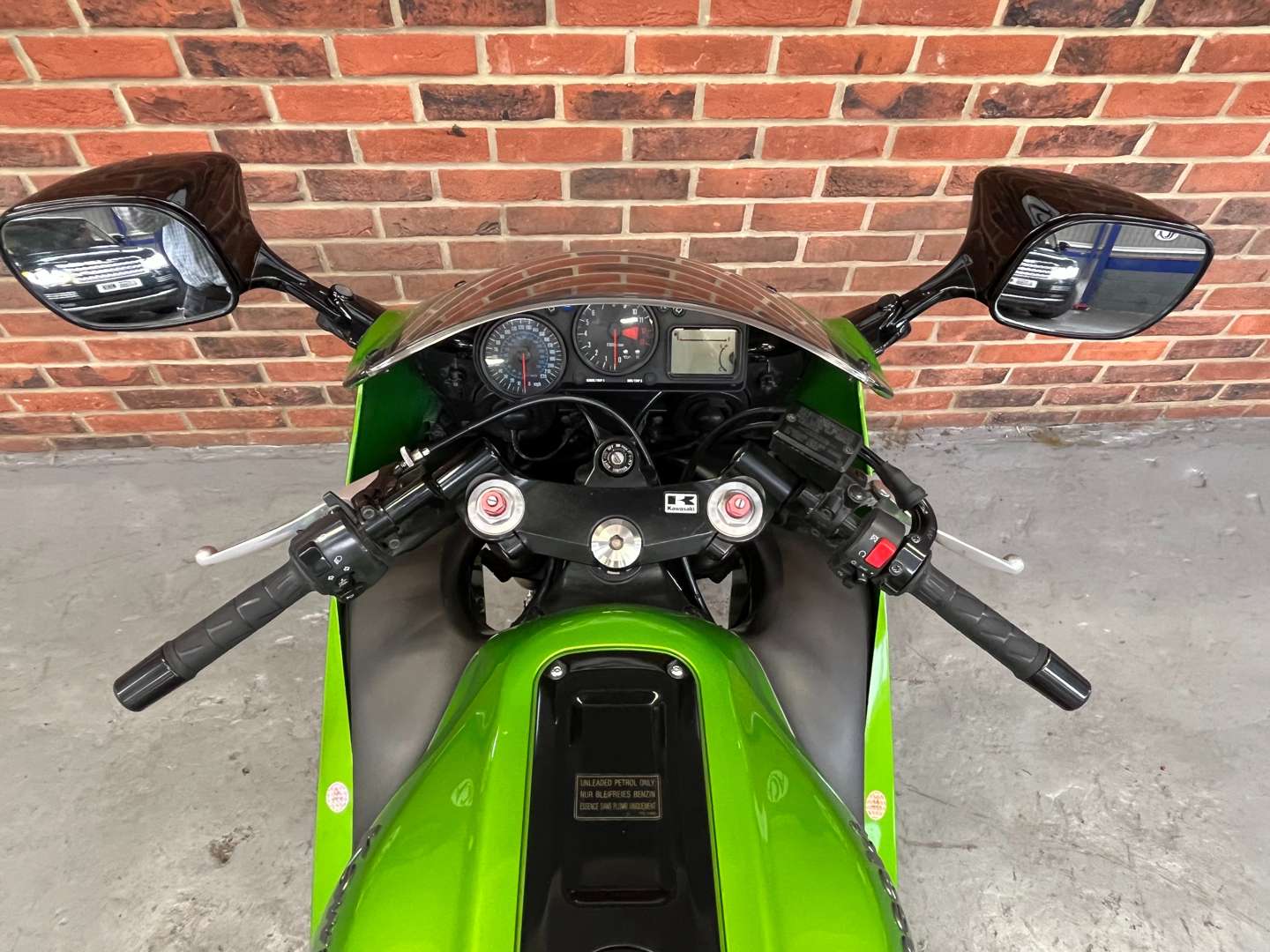 <p>2001 KAWASAKI ZX1200-A1</p>