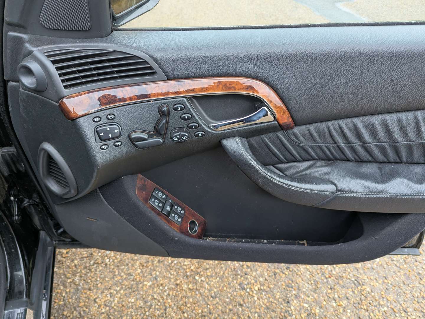 <p>2002 MERCEDES S500 W220 AUTO</p>