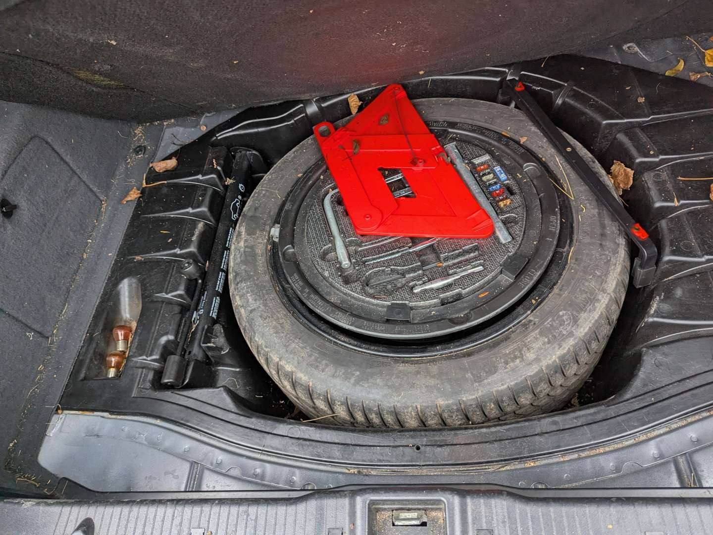 <p>2002 MERCEDES S500 W220 AUTO</p>