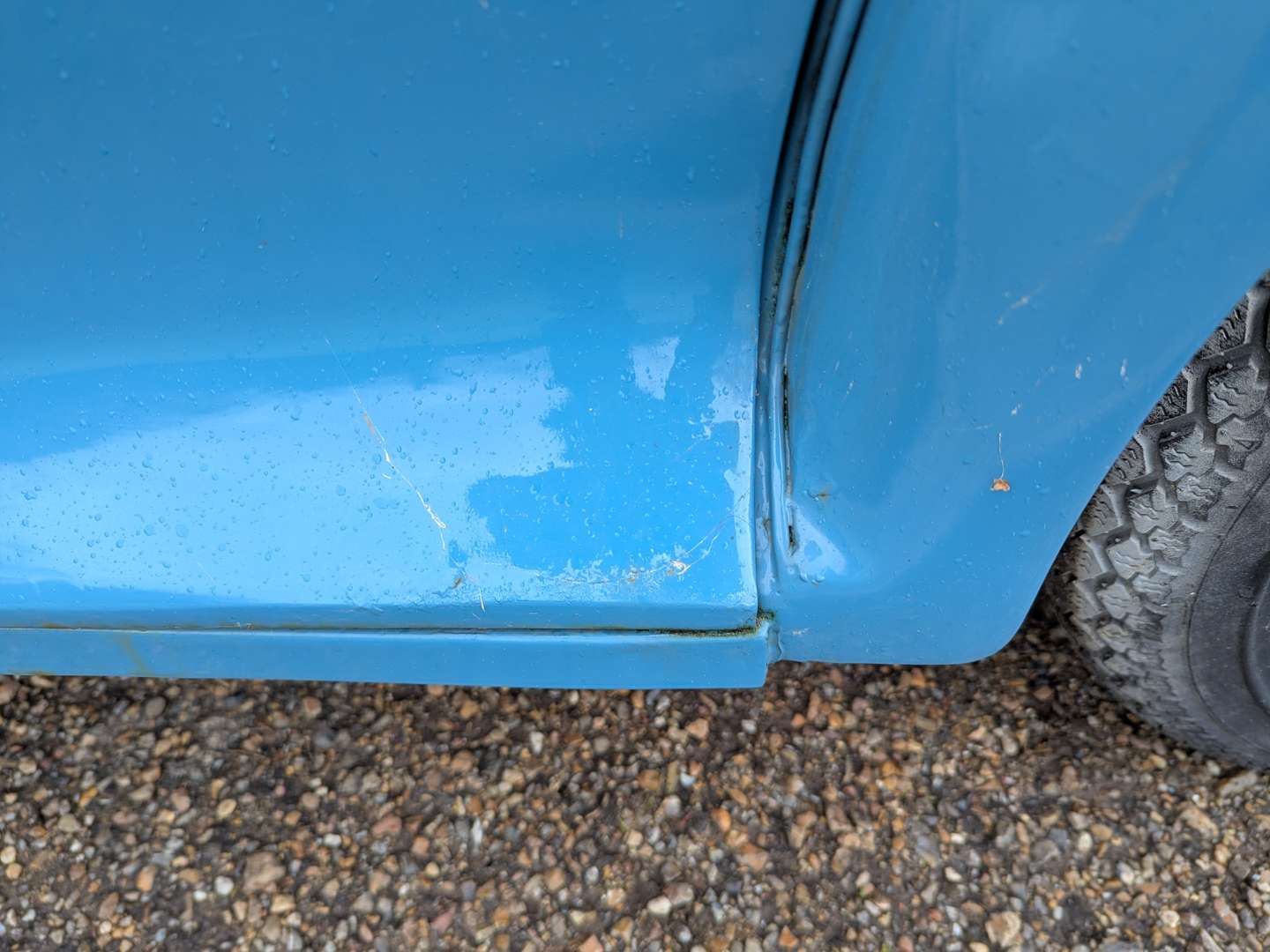 <p>1954 MORRIS MINOR SPLIT-SCREEN SALOON</p>