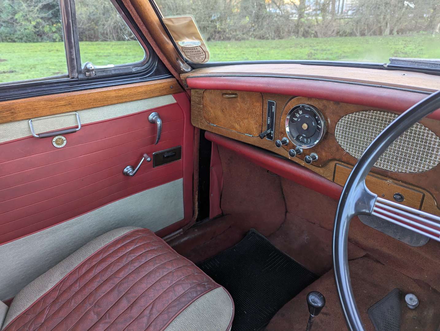 <p>1958 WOLSELEY 1500</p>