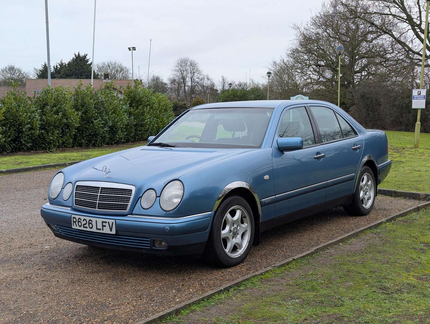 <p>1997 MERCEDES E200 W210 AUTO</p>
