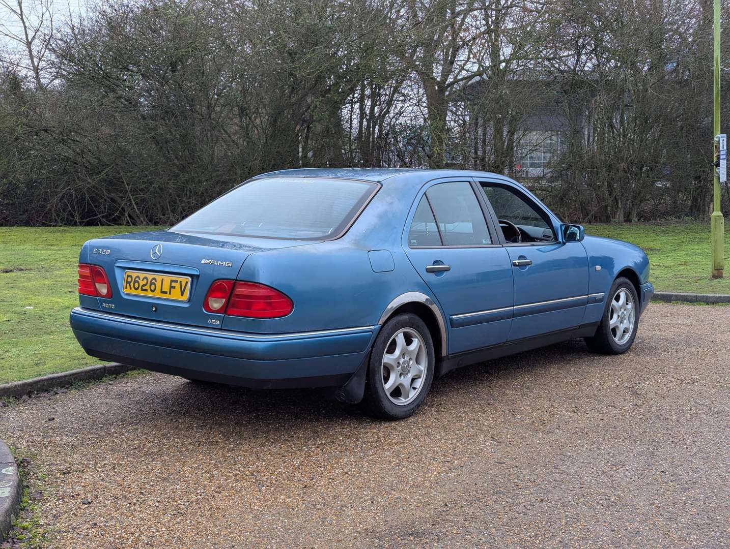 <p>1997 MERCEDES E200 W210 AUTO</p>