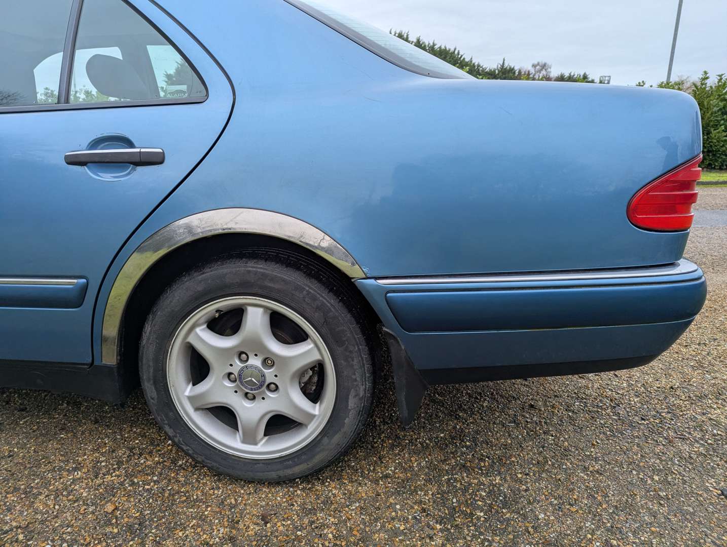 <p>1997 MERCEDES E200 W210 AUTO</p>