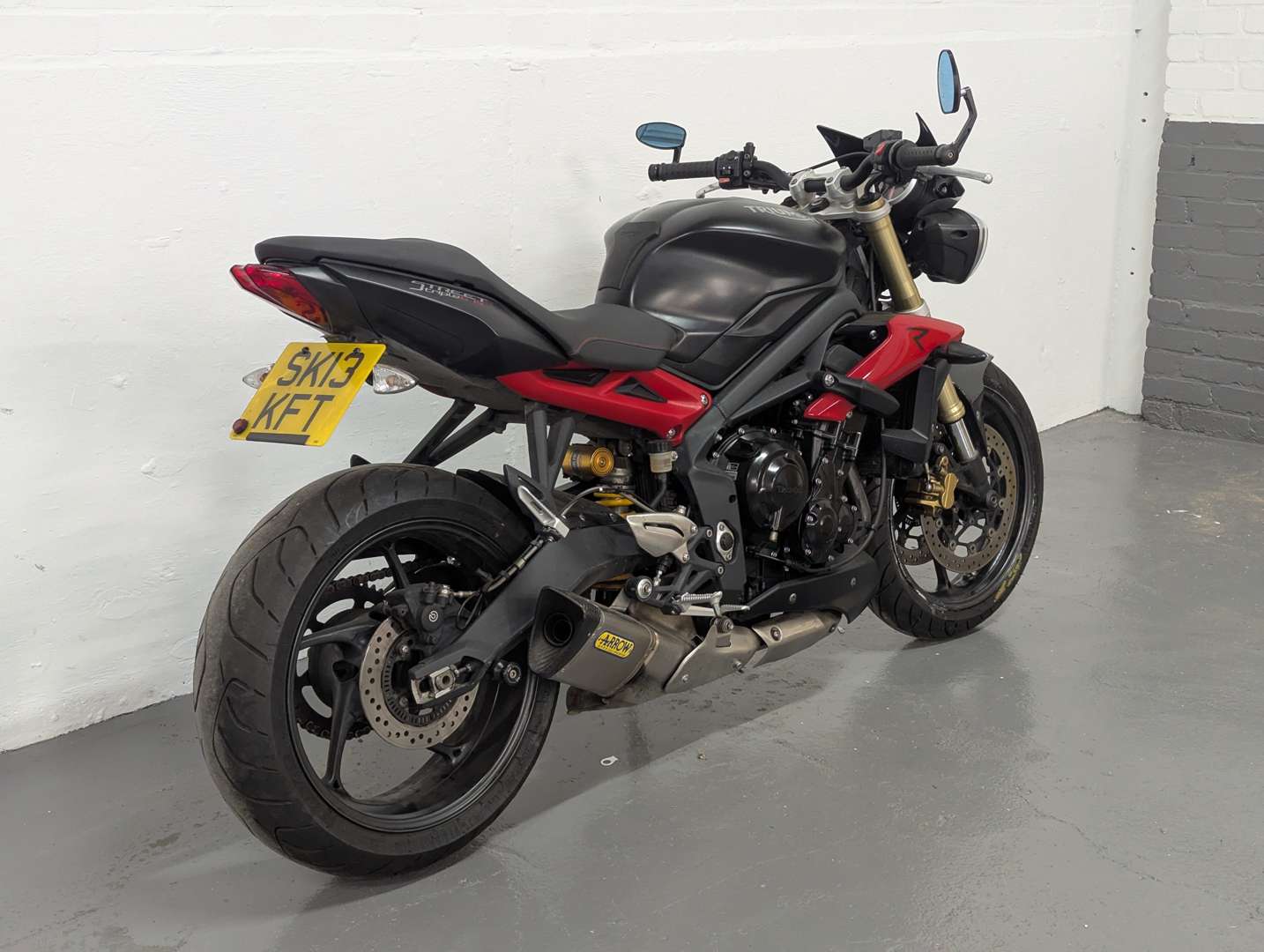<p>2013 TRIUMPH STREET TRIPLE ABS 675CC&nbsp;</p>