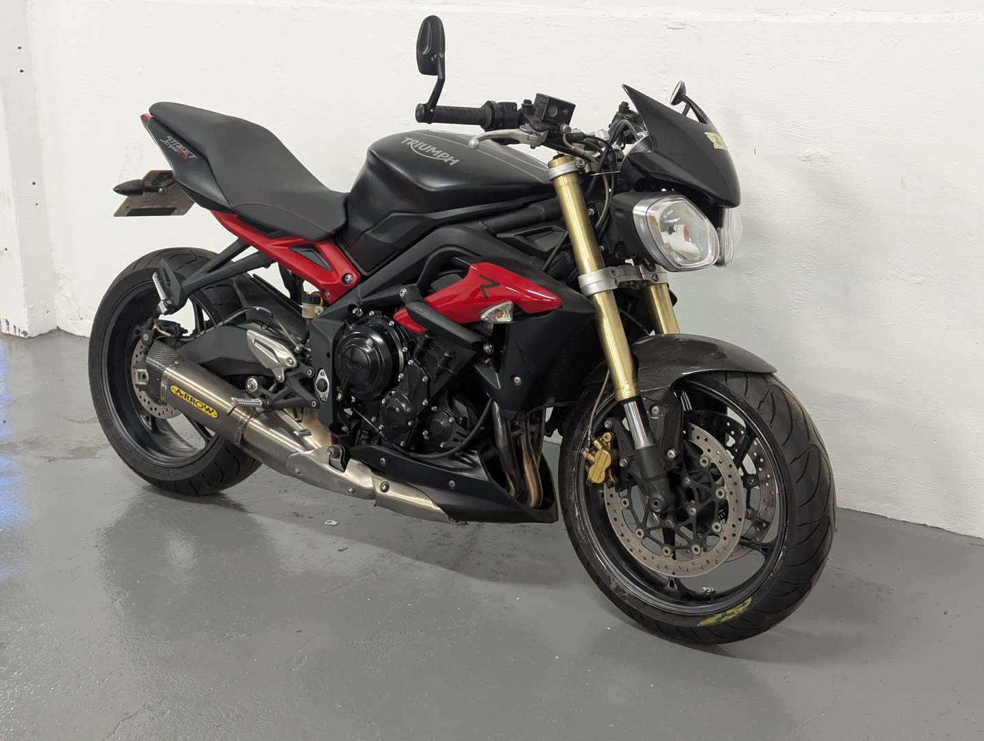 <p>2013 TRIUMPH STREET TRIPLE ABS 675CC&nbsp;</p>