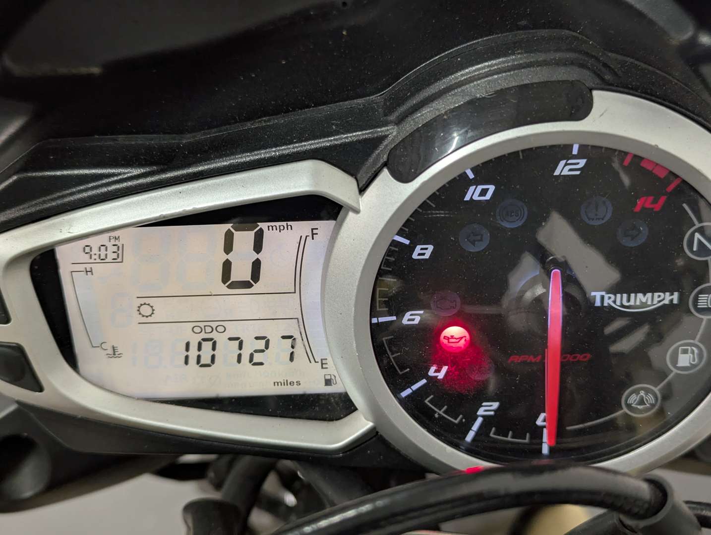 <p>2013 TRIUMPH STREET TRIPLE ABS 675CC&nbsp;</p>