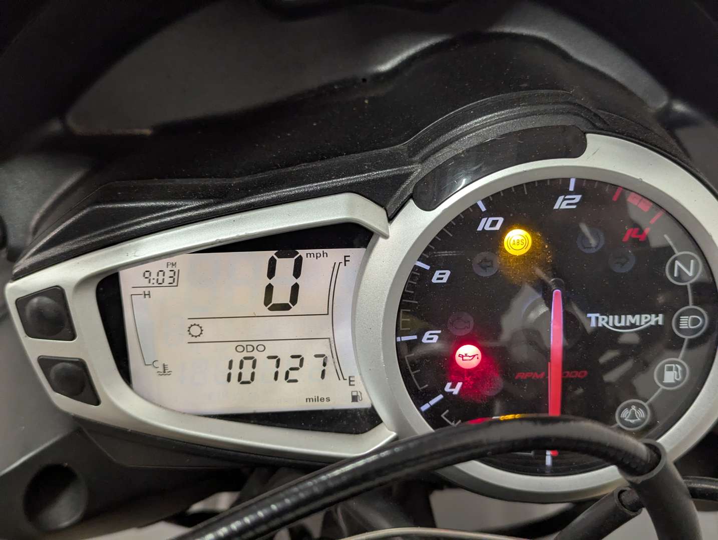 <p>2013 TRIUMPH STREET TRIPLE ABS 675CC&nbsp;</p>