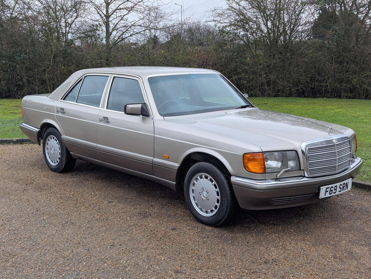 <p>1988 MERCEDES 300 SE W126 AUTO</p>