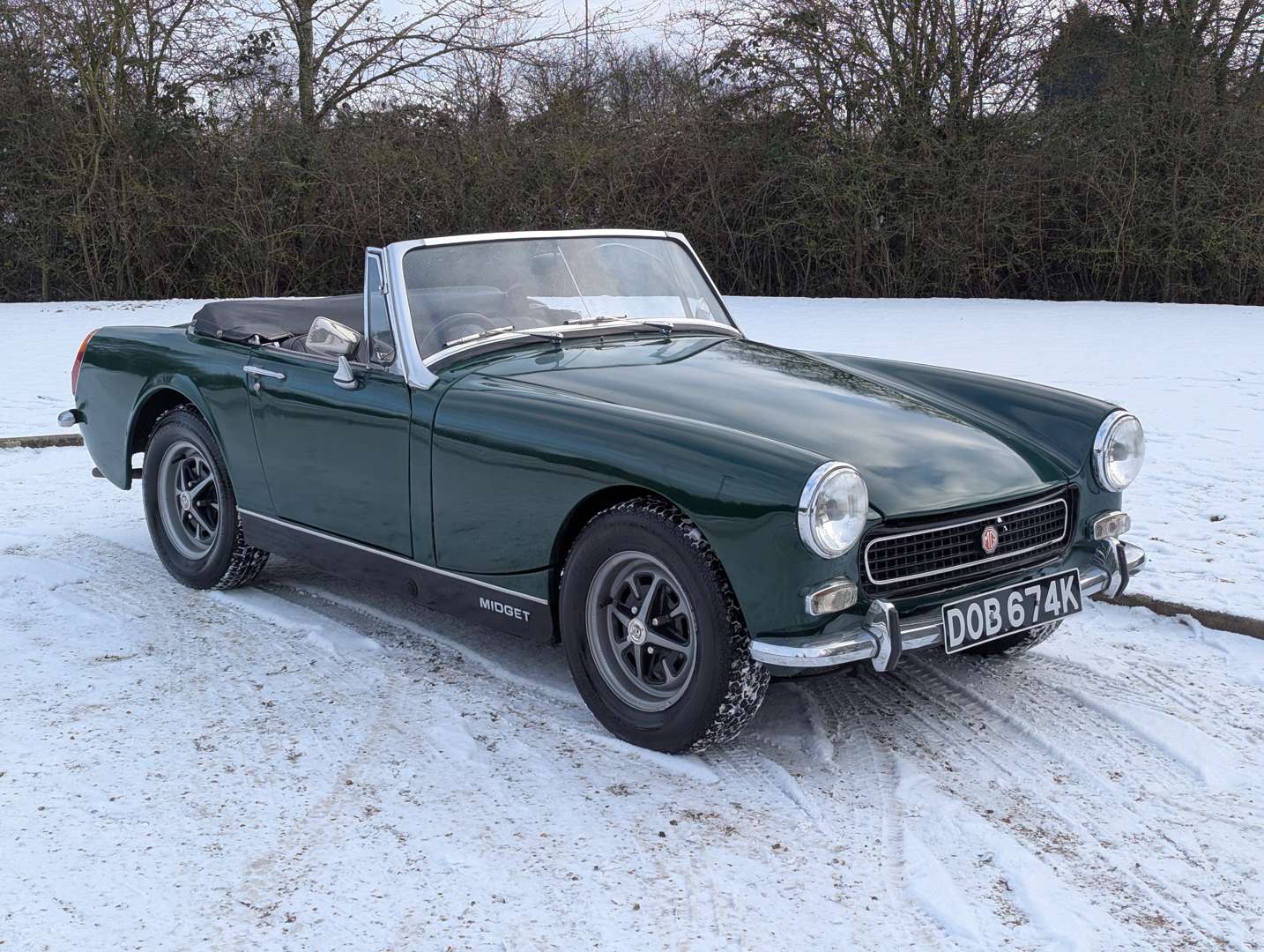 <p>1972 MG MIDGET</p>