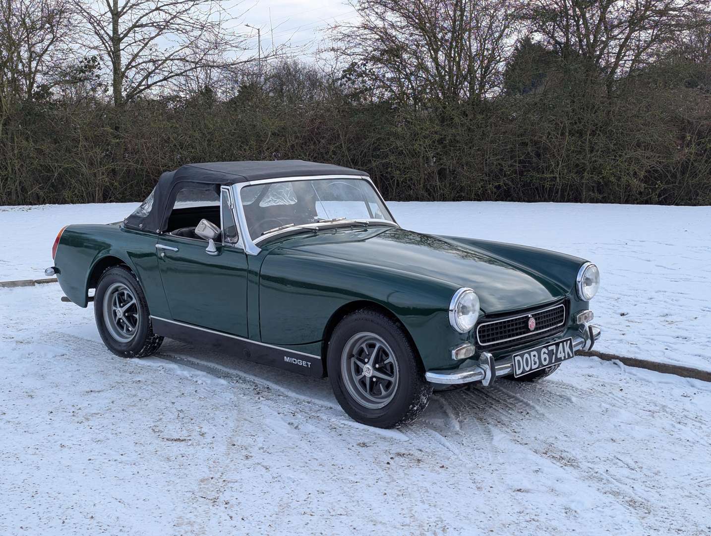 <p>1972 MG MIDGET</p>