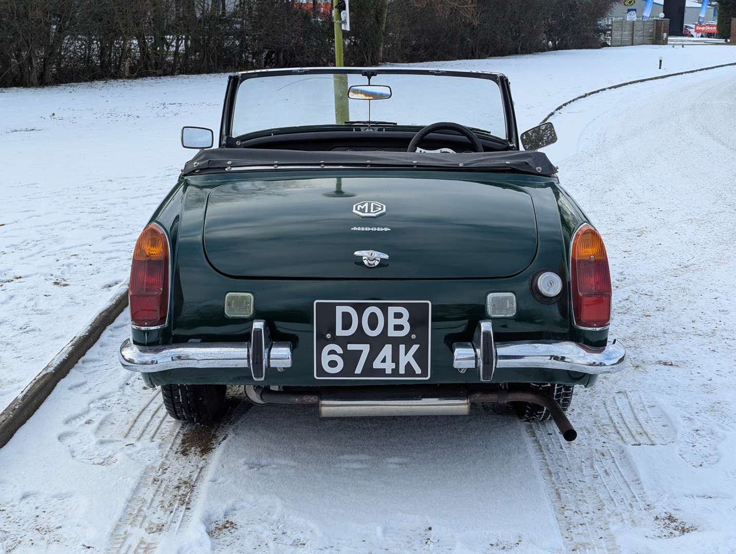 <p>1972 MG MIDGET</p>