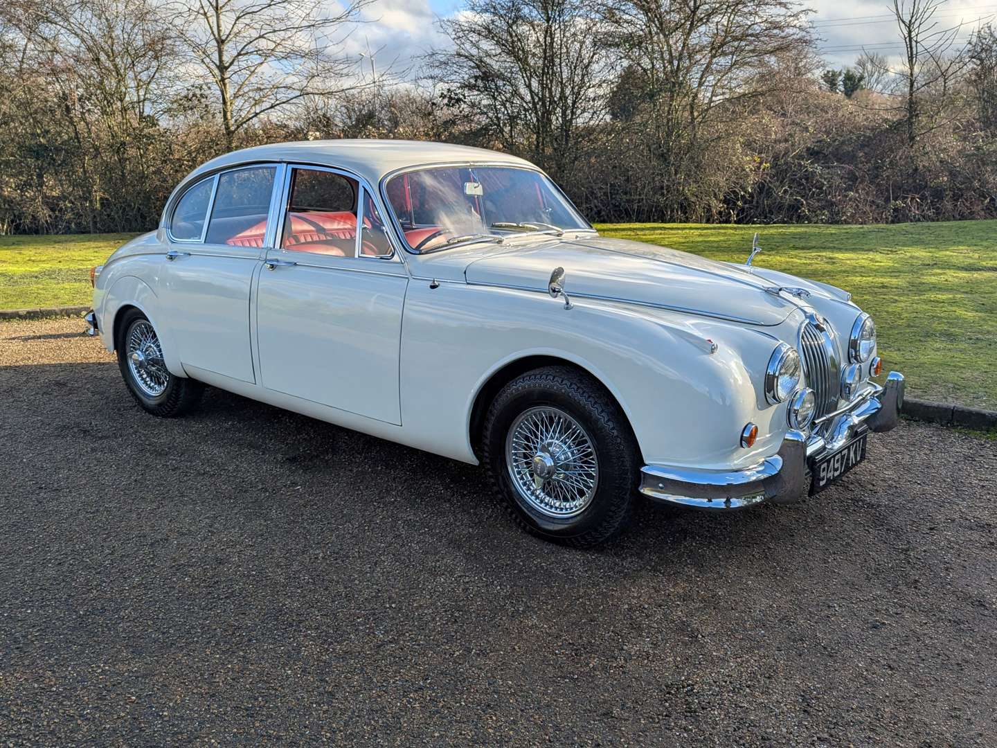 <p>1961 JAGUAR 3.8 MKII</p>