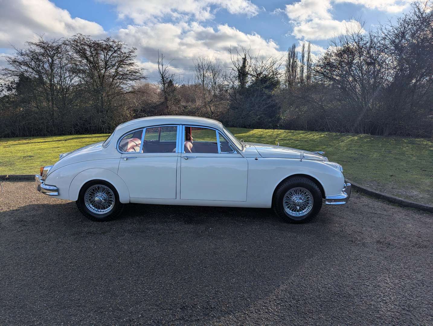<p>1961 JAGUAR 3.8 MKII</p>