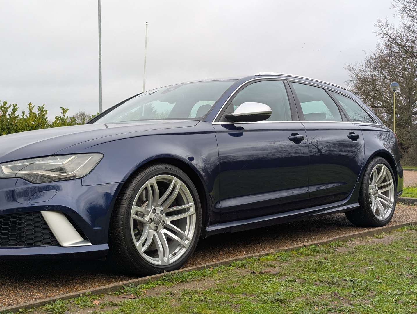 <p>2014 AUDI RS6 TFSI V8 QUATTRO AUTO</p>