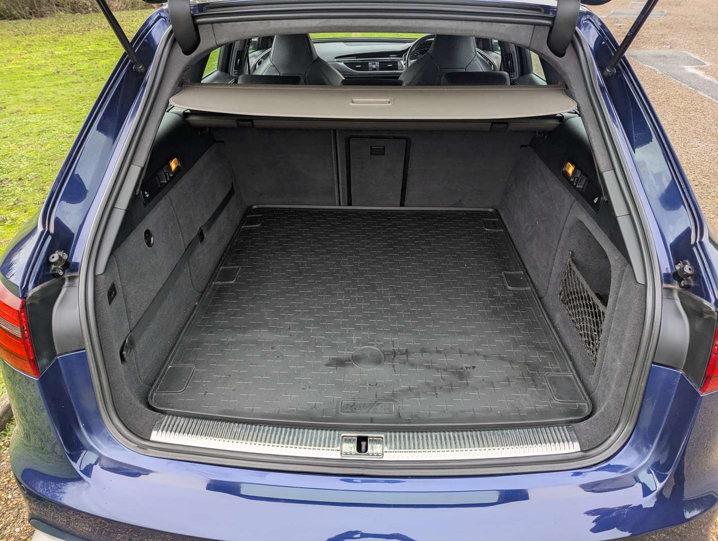 <p>2014 AUDI RS6 TFSI V8 QUATTRO AUTO</p>