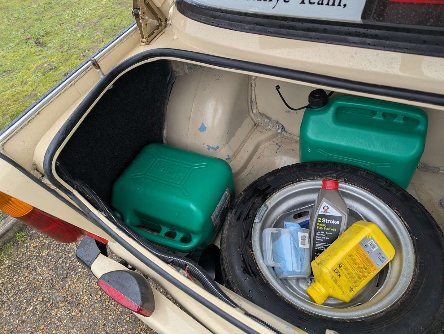 <p>1989 TRABANT 601 LHD</p>