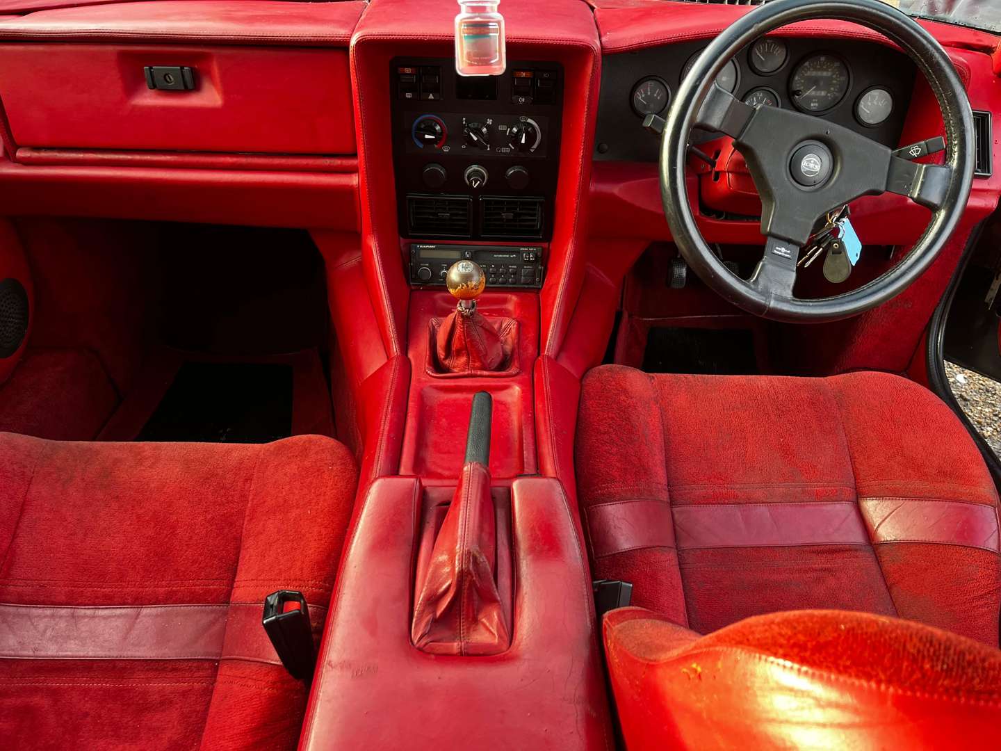 <p>1985 LOTUS ECLAT EXCEL</p>