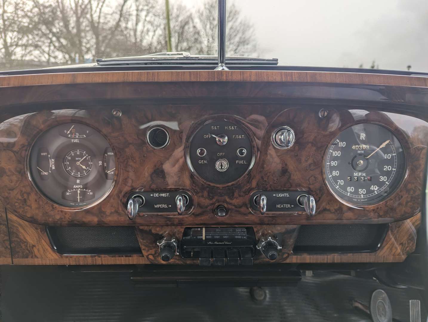 <p>1959 ROLLS ROYCE SILVER CLOUD I</p>