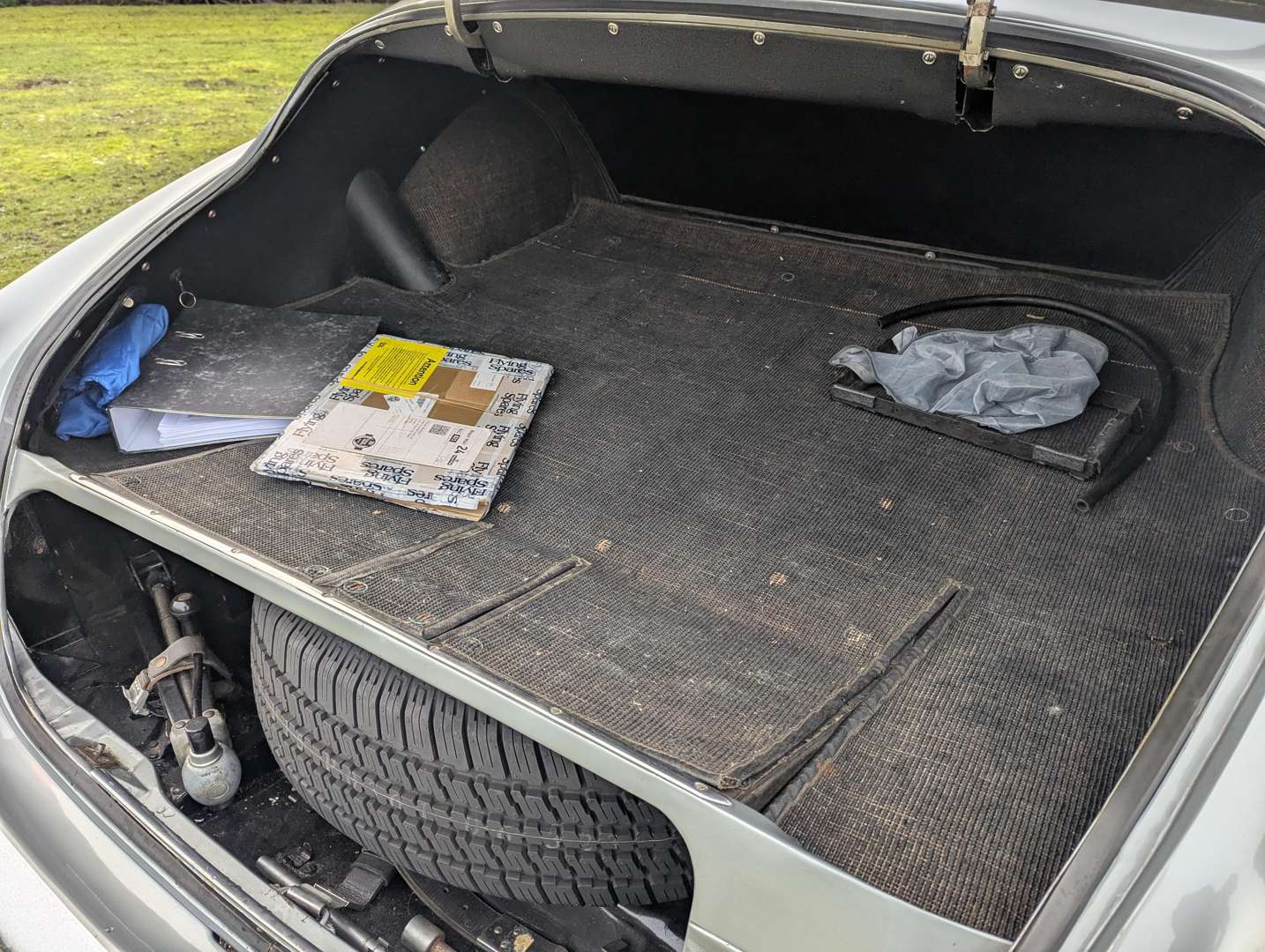 <p>1959 ROLLS ROYCE SILVER CLOUD I</p>