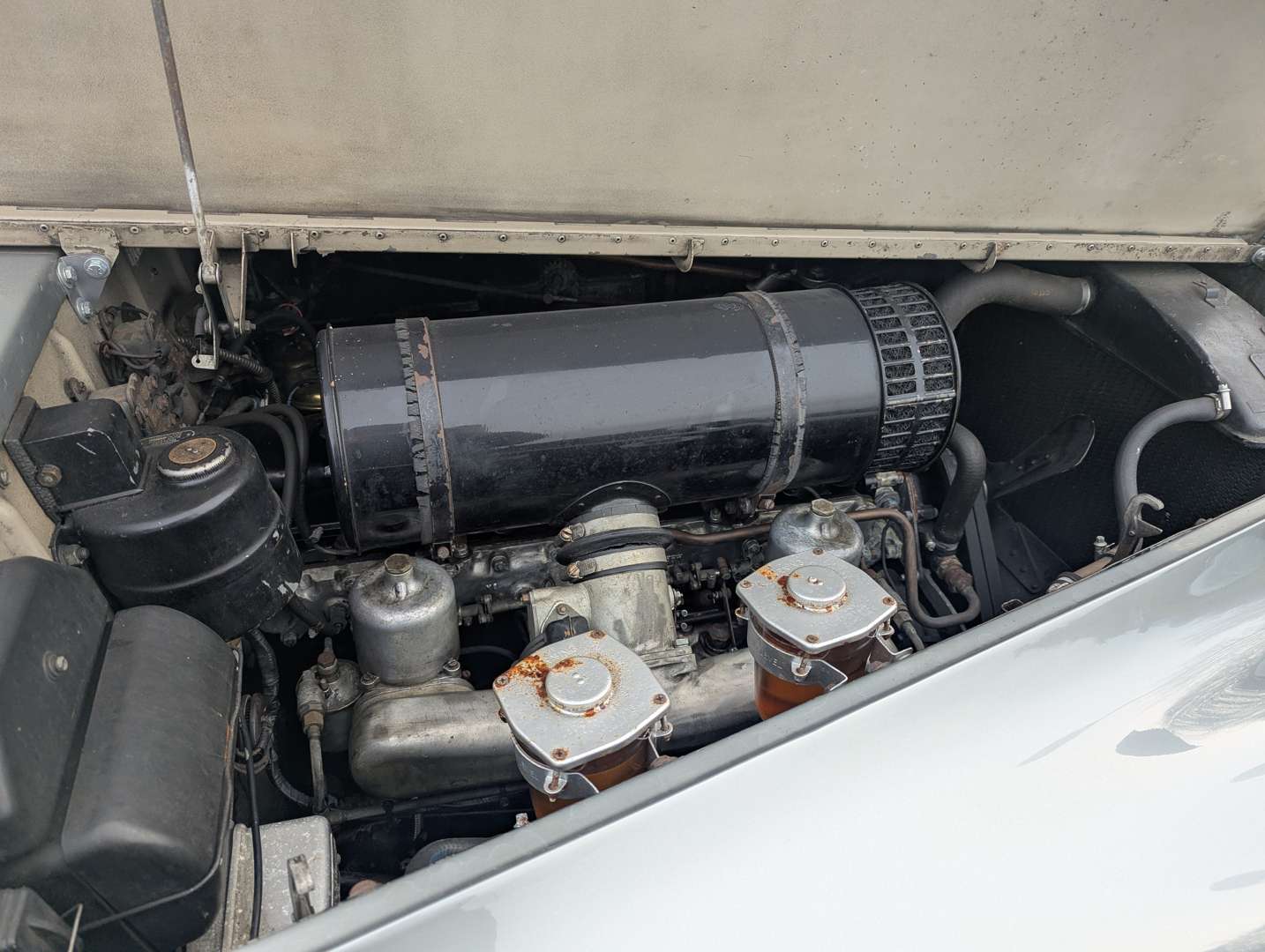 <p>1959 ROLLS ROYCE SILVER CLOUD I</p>