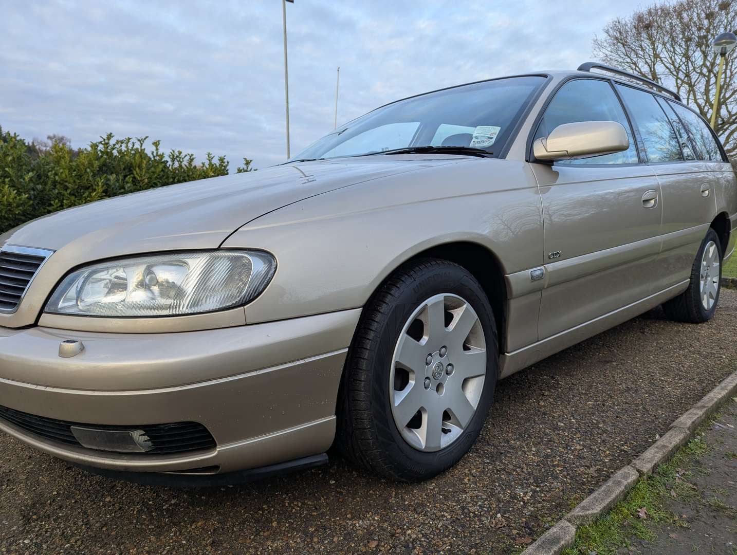 <p>2001 VAUXHALL OMEGA CDX V6 AUTO ESTATE</p>