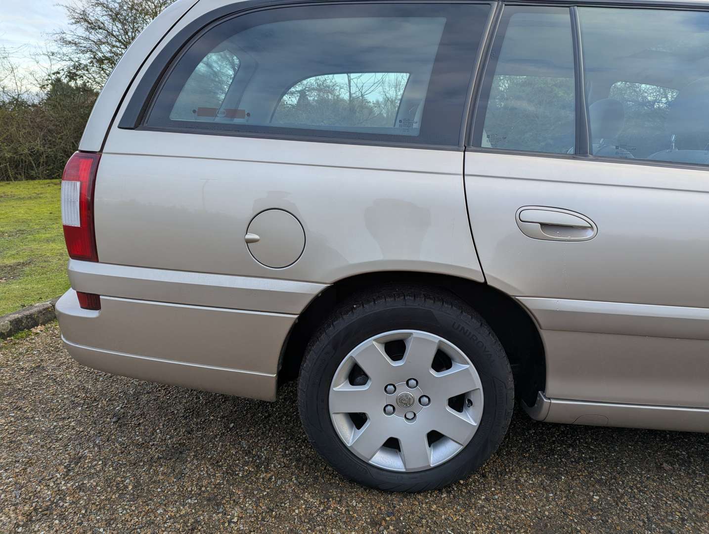 <p>2001 VAUXHALL OMEGA CDX V6 AUTO ESTATE</p>