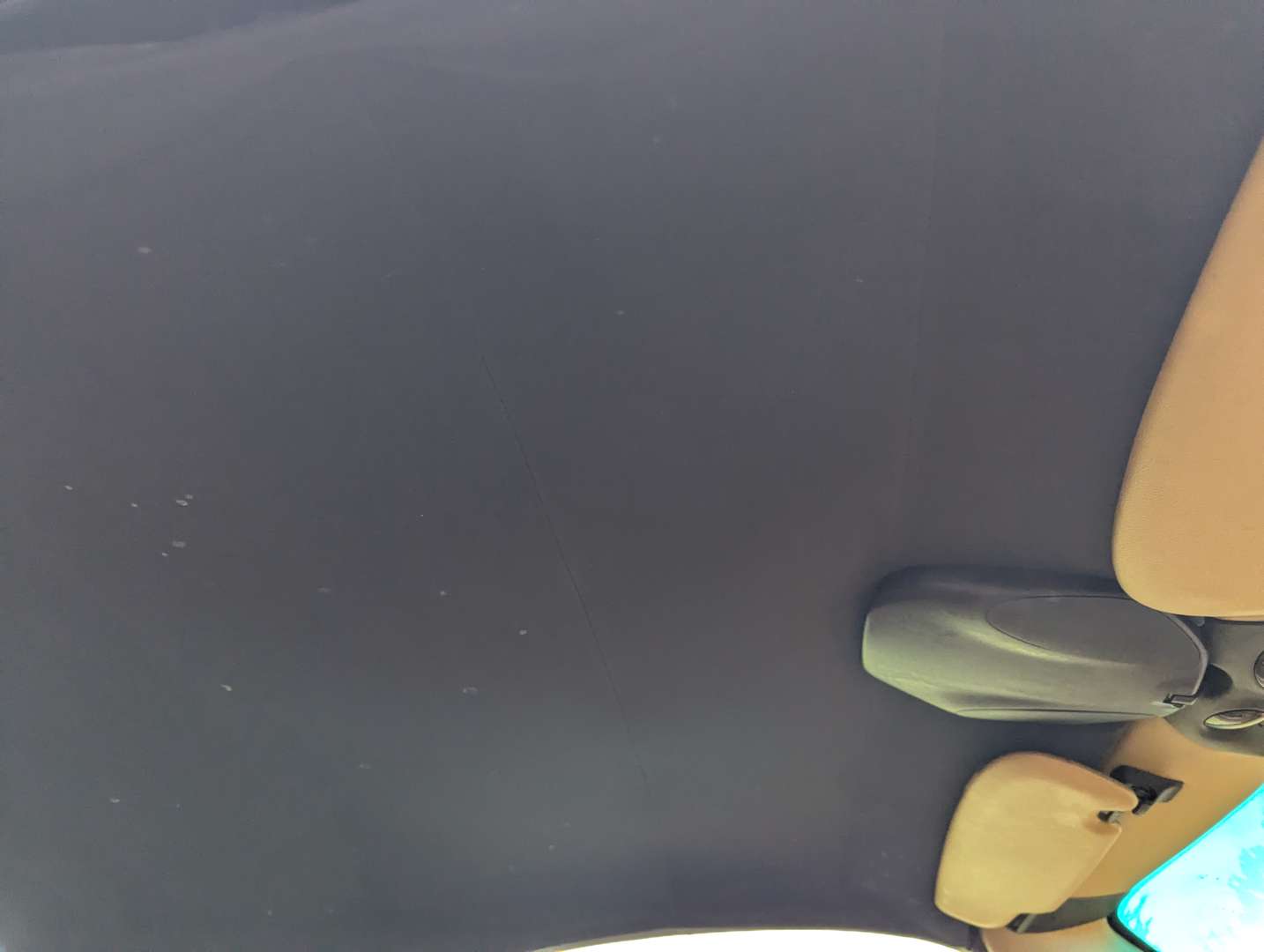 <p>2002 PORSCHE 911 CARRERA 2 TIPTRONIC - ONE REGISTERED KEEPER FROM NEW</p>