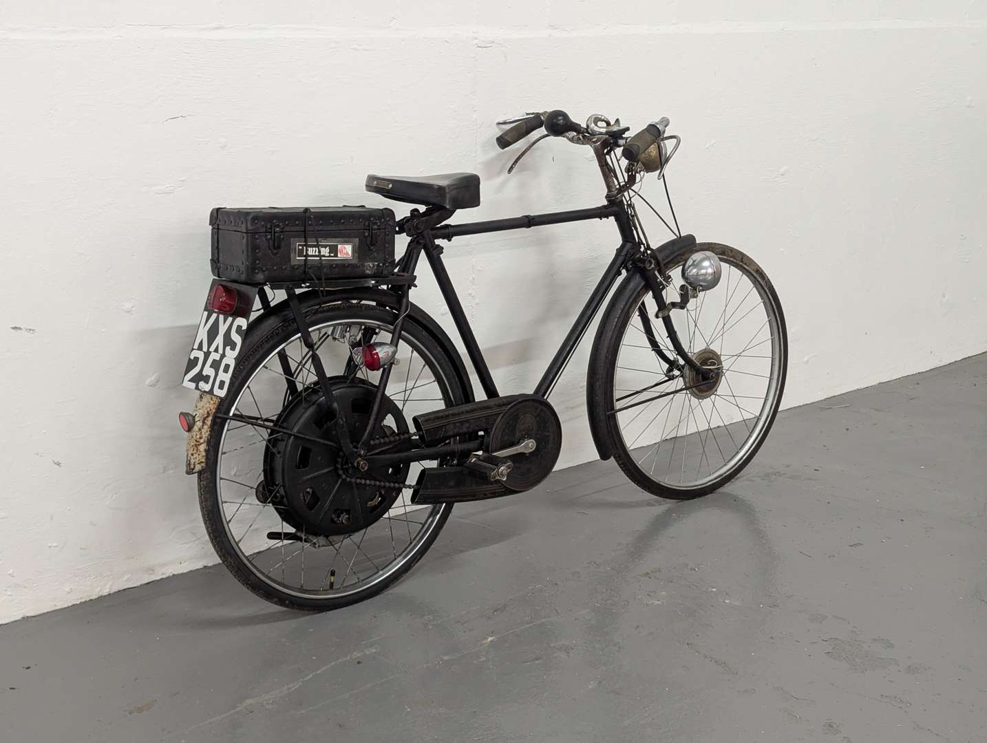 <p>1951 CYCLE MASTER 25CC</p>