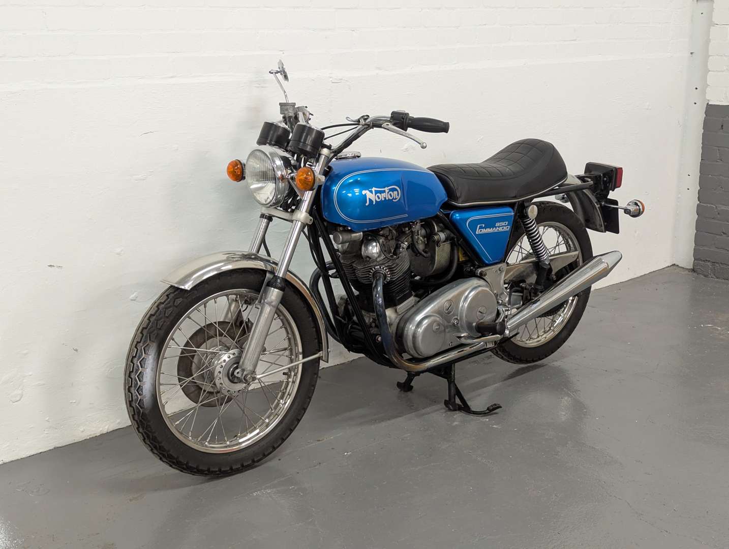 <p>1973 NORTON COMMANDO 850CC</p>