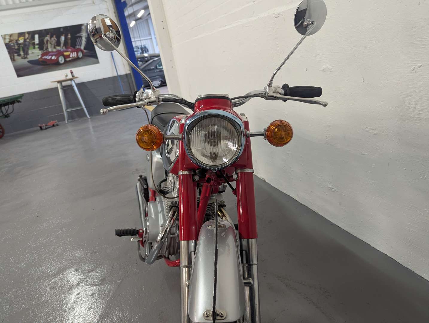 <p>1974 HONDA CD175</p>