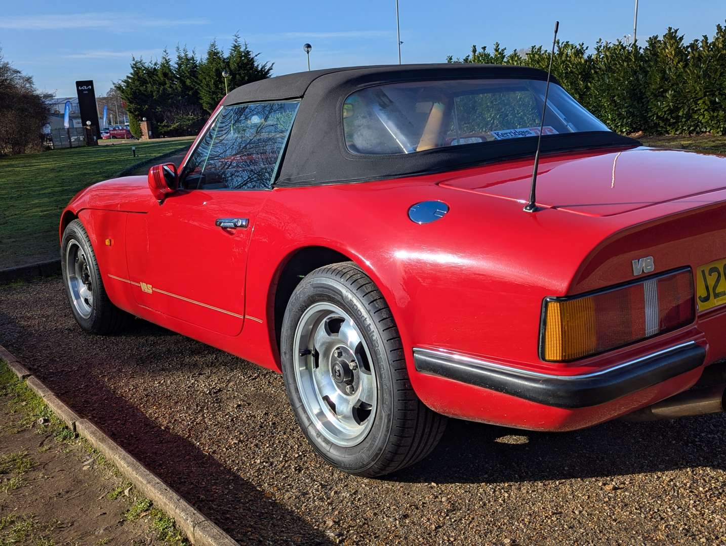 <p>1991 TVR V8 S</p>