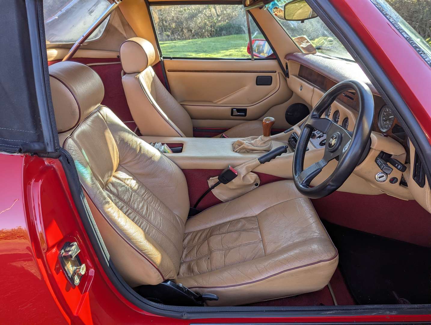 <p>1991 TVR V8 S</p>