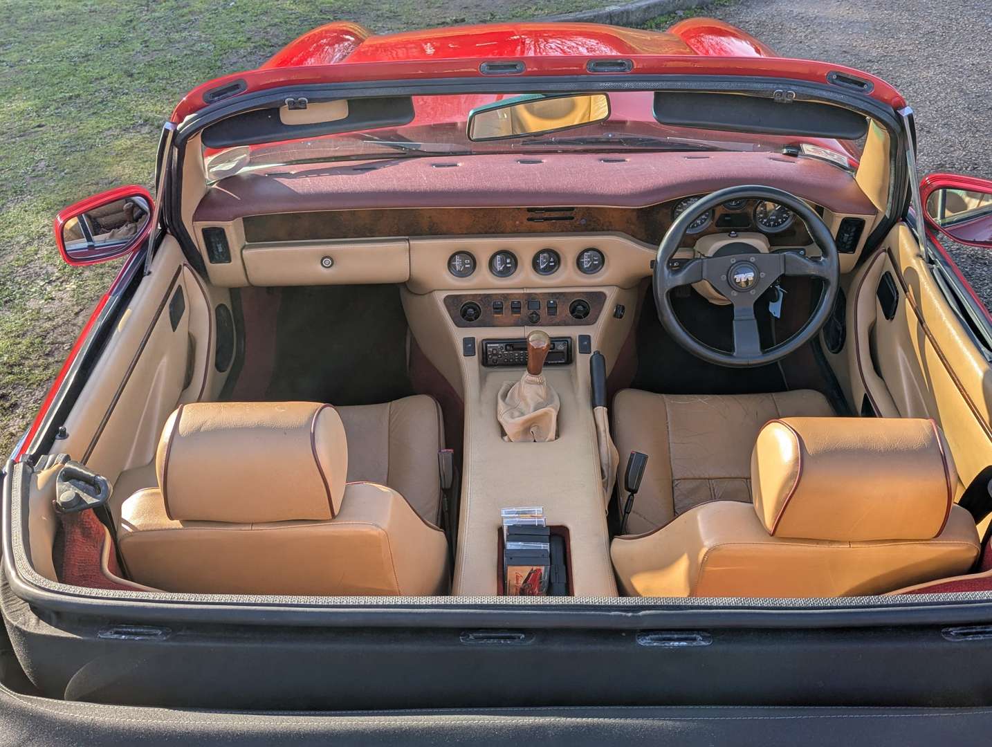 <p>1991 TVR V8 S</p>