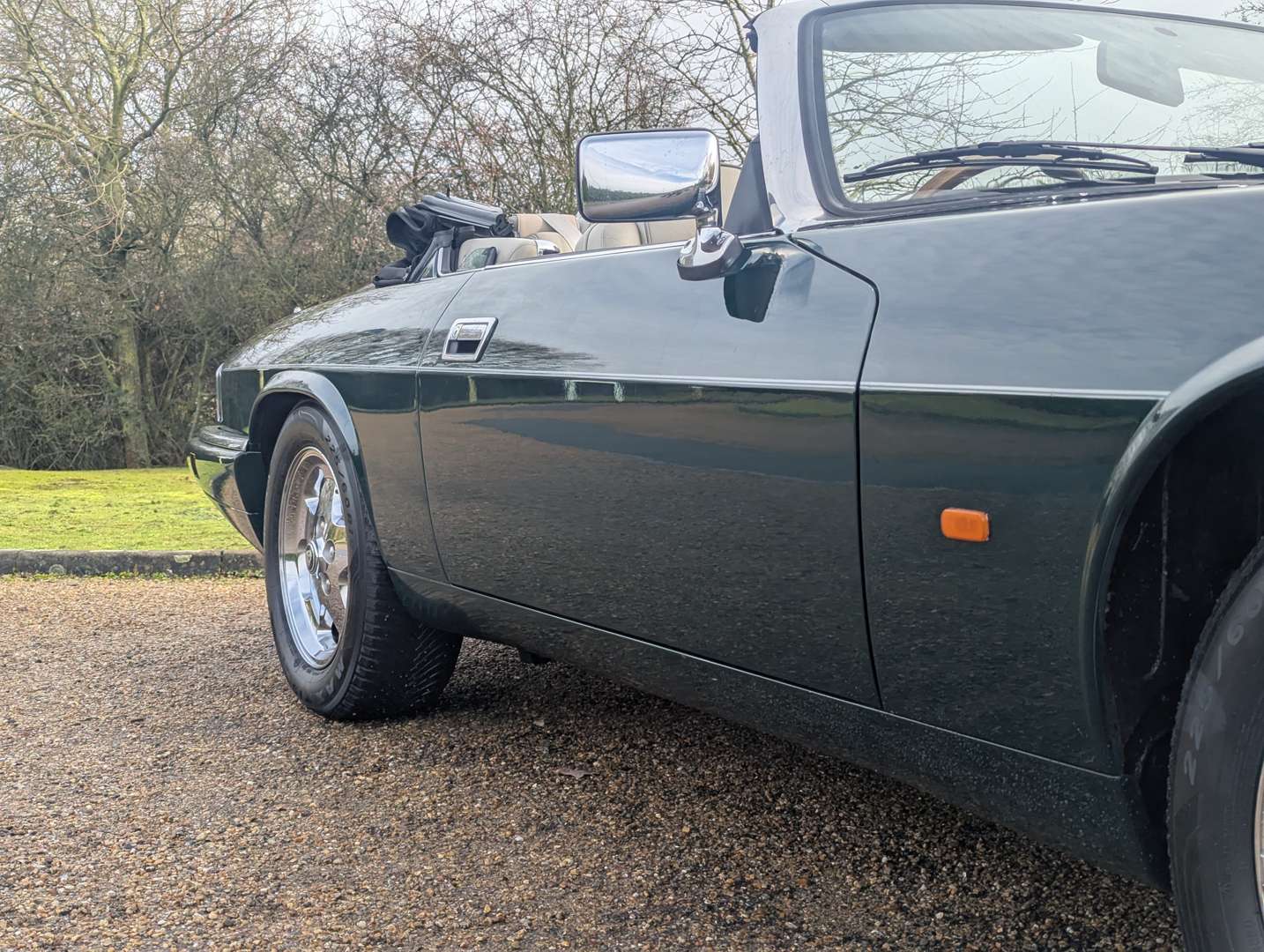 <p>1995 JAGUAR XJ-S 4.0 CONVERTIBLE AUTO</p>