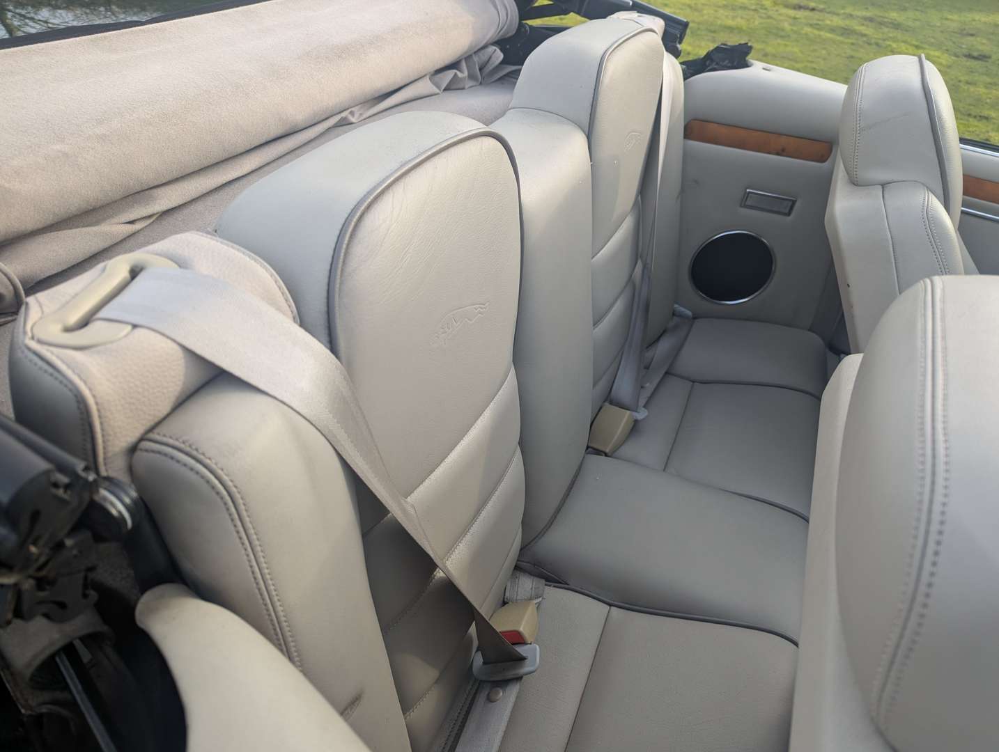 <p>1995 JAGUAR XJ-S 4.0 CONVERTIBLE AUTO</p>