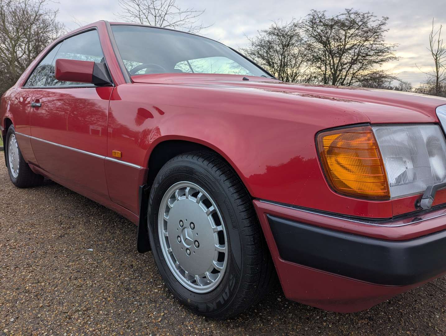 <p>1991 MERCEDES 300CE W124 AUTO</p>