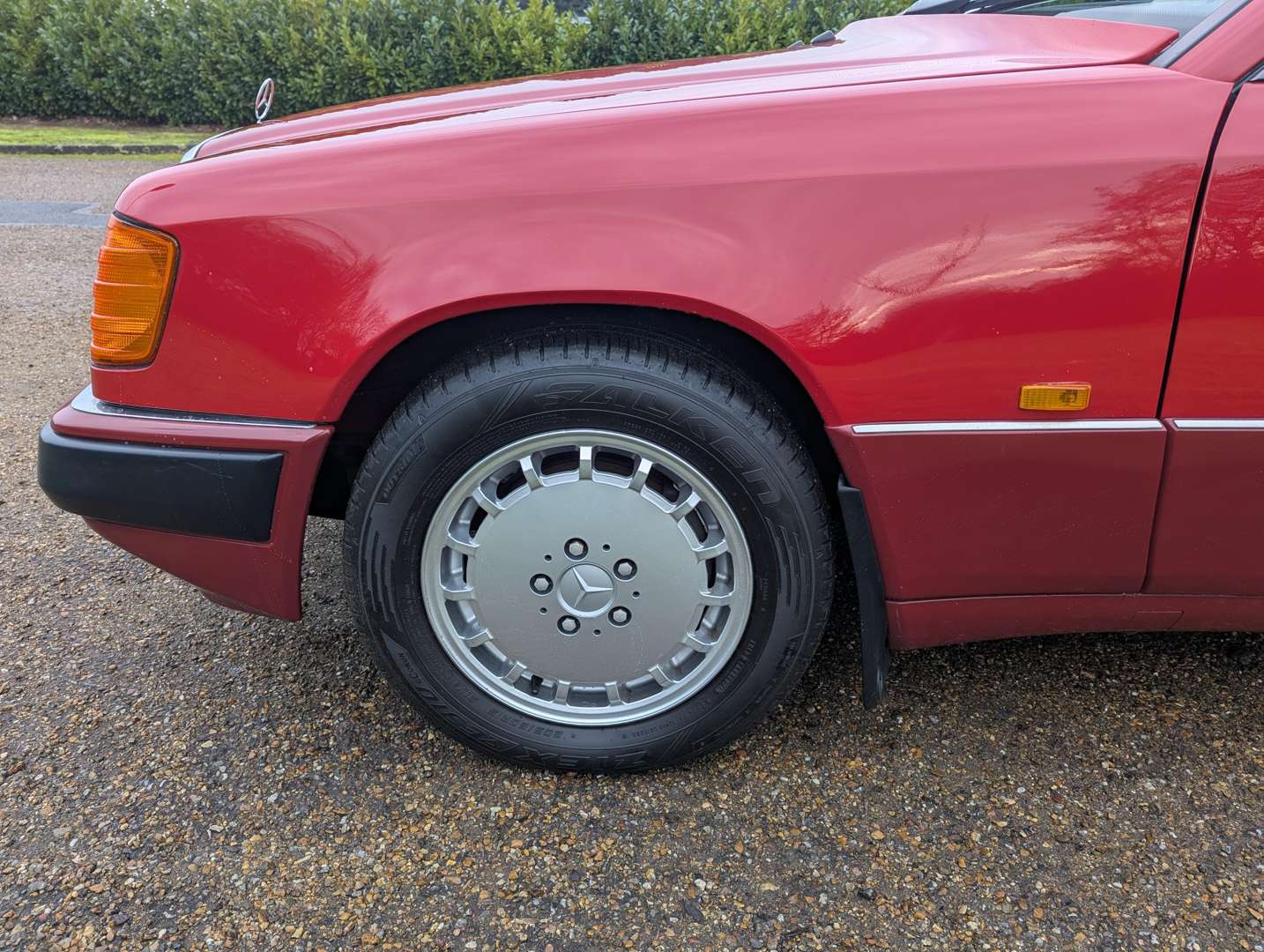 <p>1991 MERCEDES 300CE W124 AUTO</p>