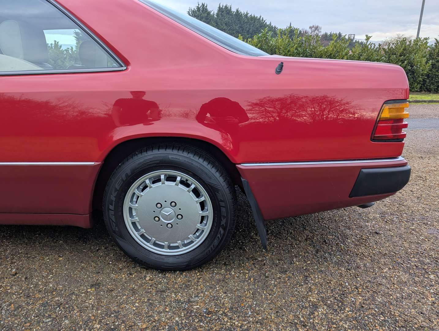 <p>1991 MERCEDES 300CE W124 AUTO</p>