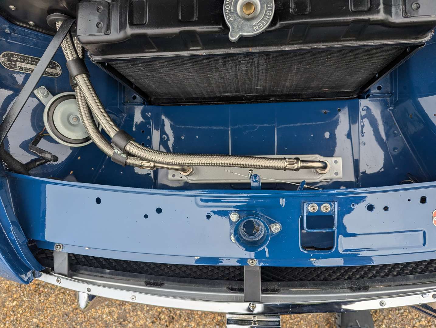 <p>1973 MG B ROADSTER</p>