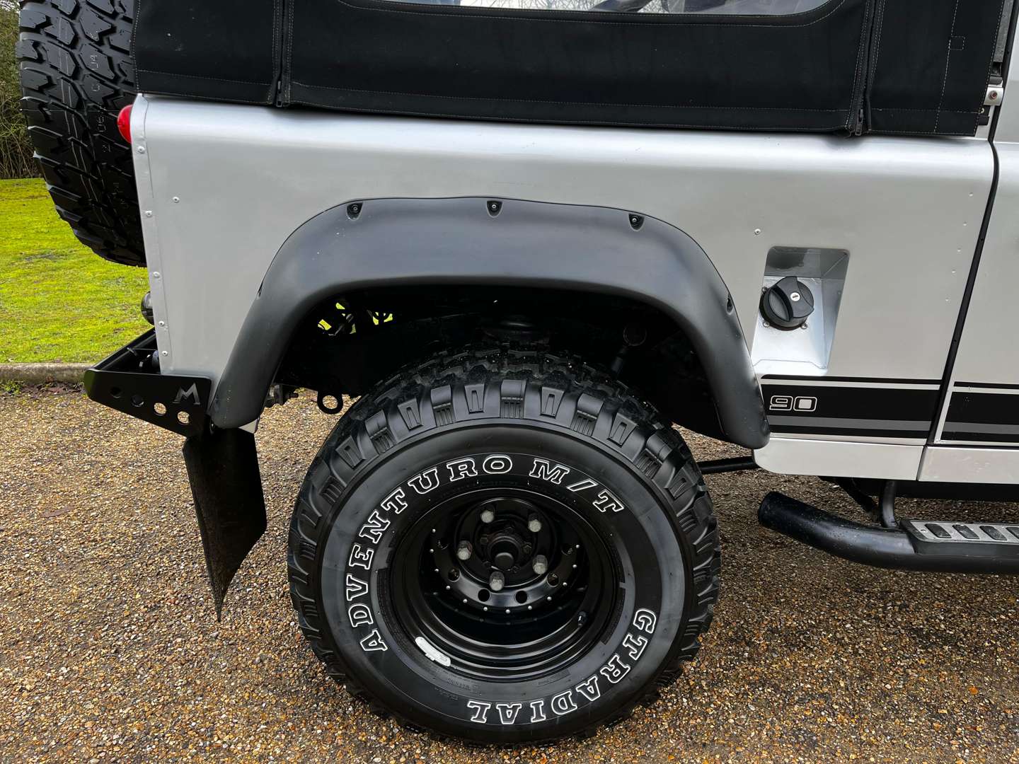 <p>1987 LAND ROVER DEFENDER 90 3.5 V8</p>