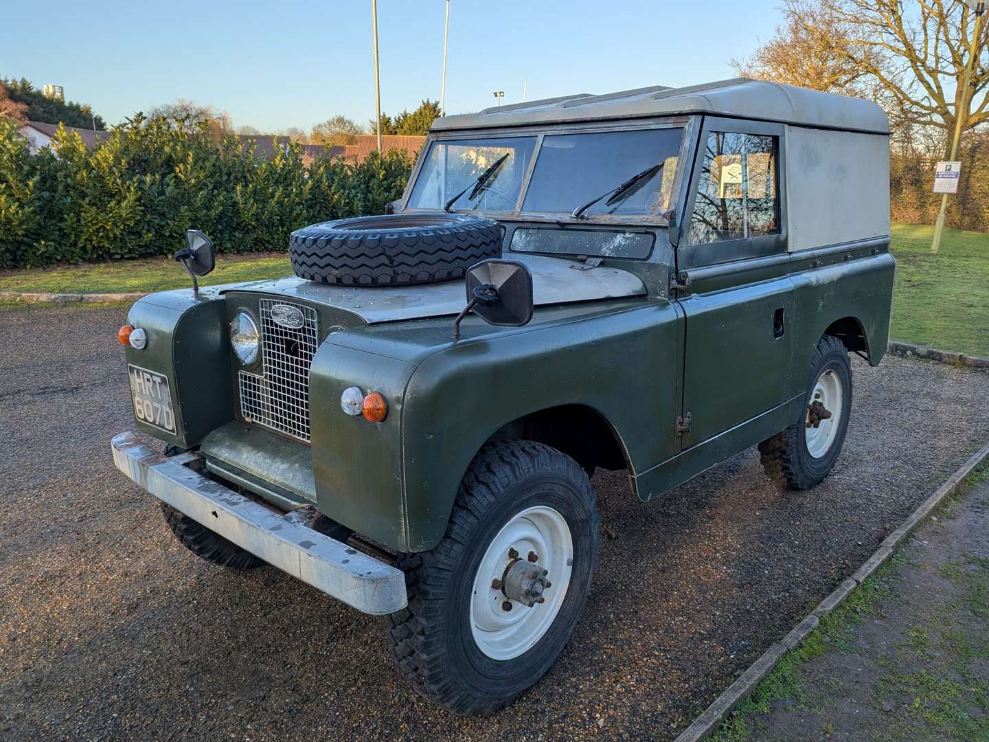<p>1966 LAND ROVER SERIES IIA 88</p>