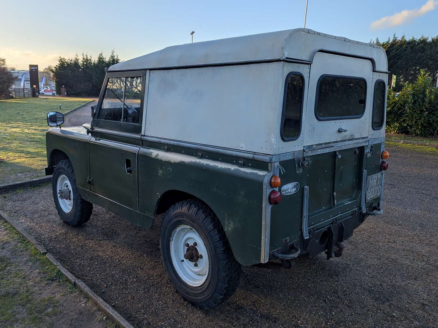 <p>1966 LAND ROVER SERIES IIA 88</p>