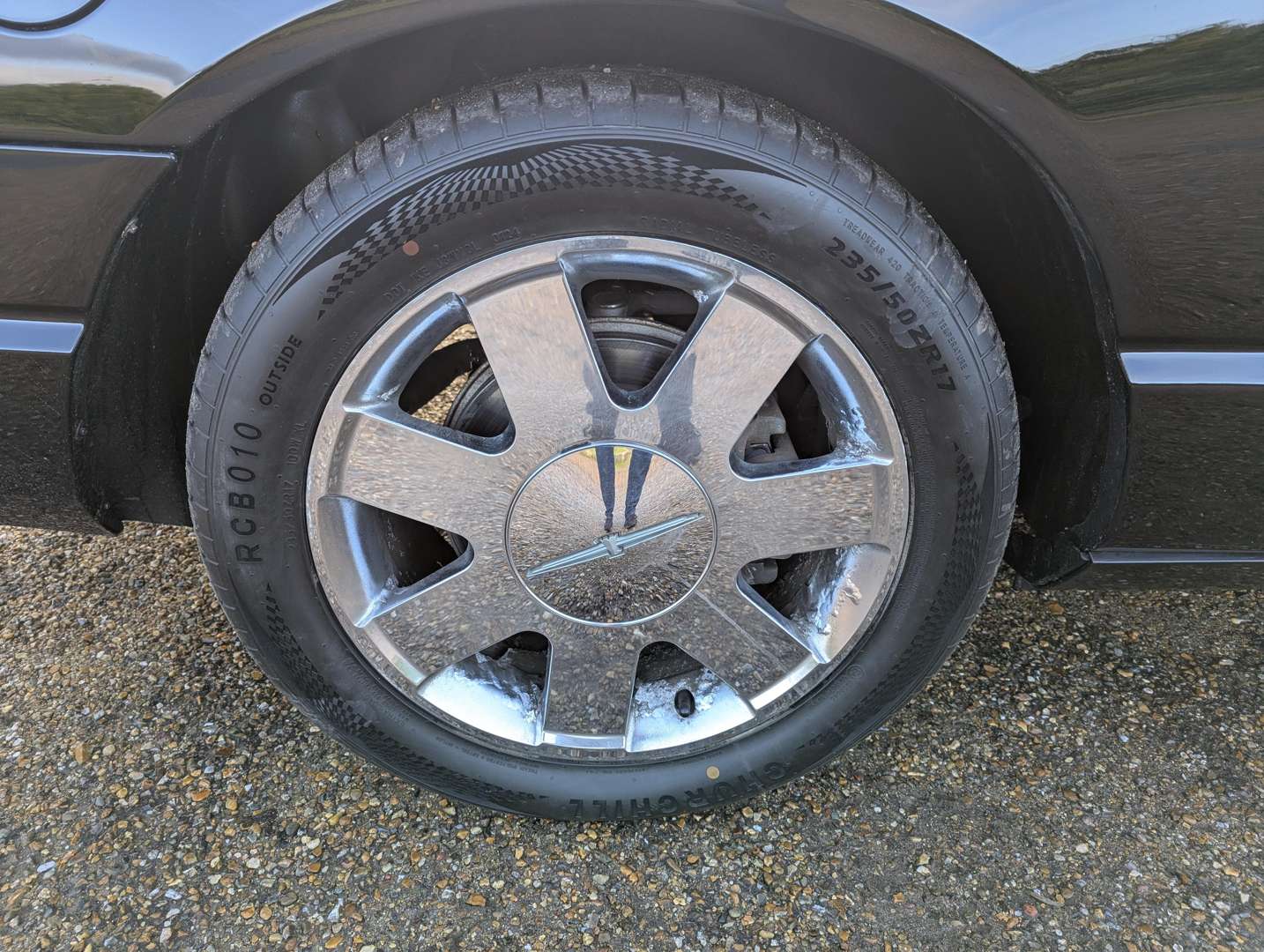 <p>2002 FORD THUNDERBIRD</p>